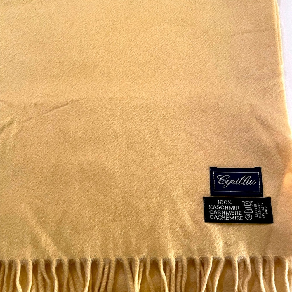 Adult 100 % Cashmere Scarf Cyrillus